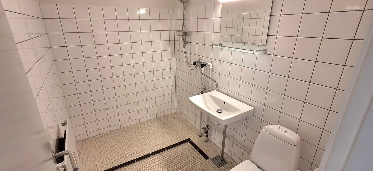 2-værelses lejlighed med altan i 9900 Frederikshavn billede 3