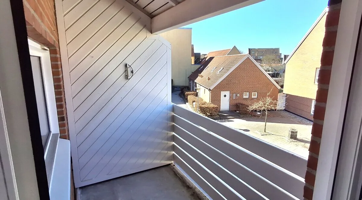 3-room apartment with a balcony in 9900 Frederikshavn image 6