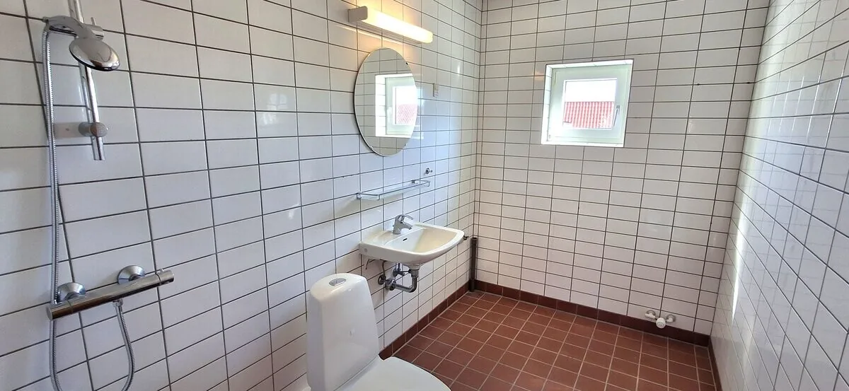 3-room apartment with a balcony in 9900 Frederikshavn image 3