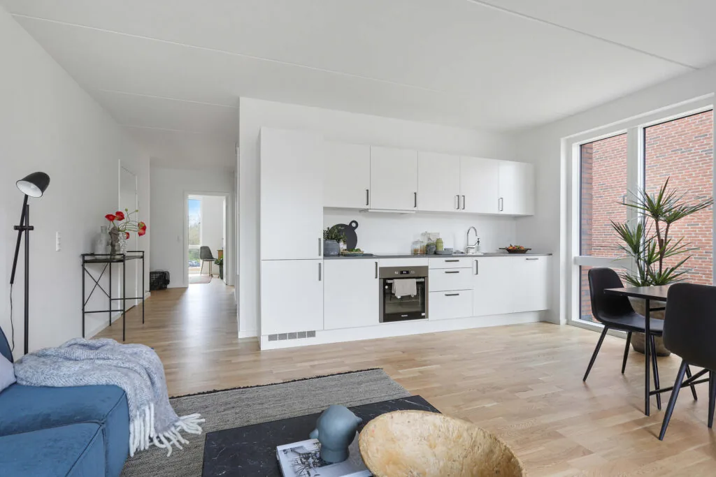 4-room apartment with an elevator in 2605 Brondby image 2