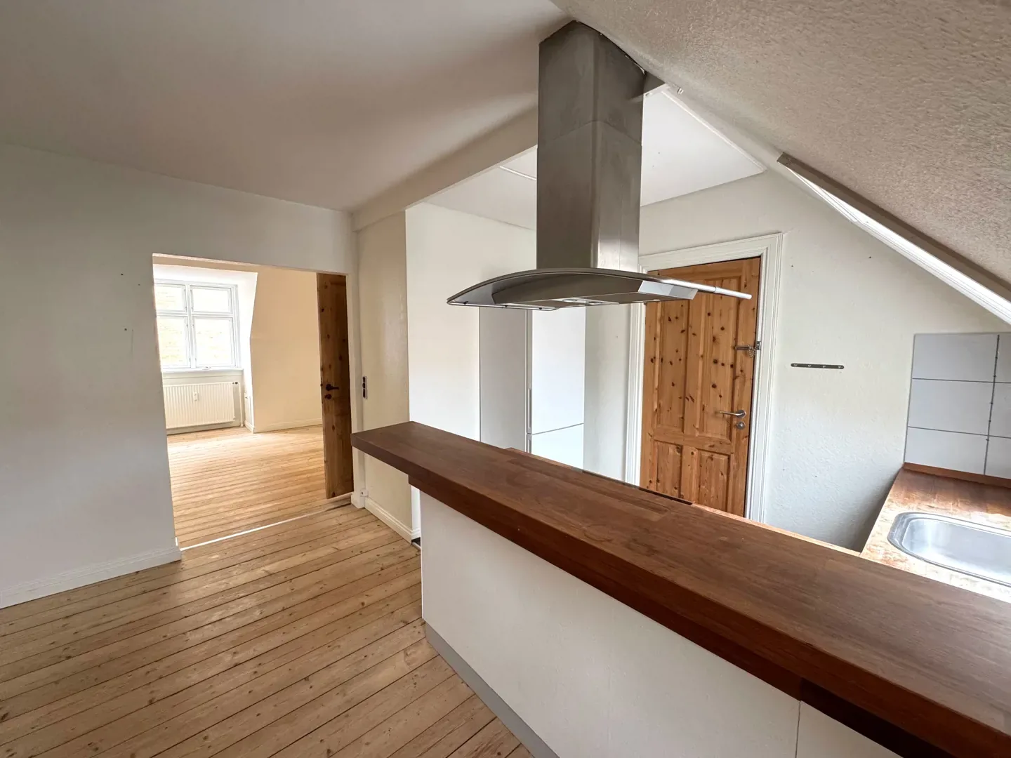 2-room apartment in 9000 Ålborg image 4