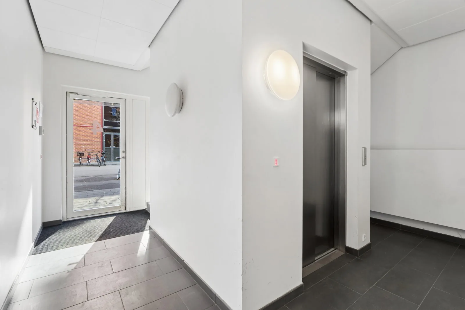 4-værelses lejlighed med elevator i 2500 Valby billede 3