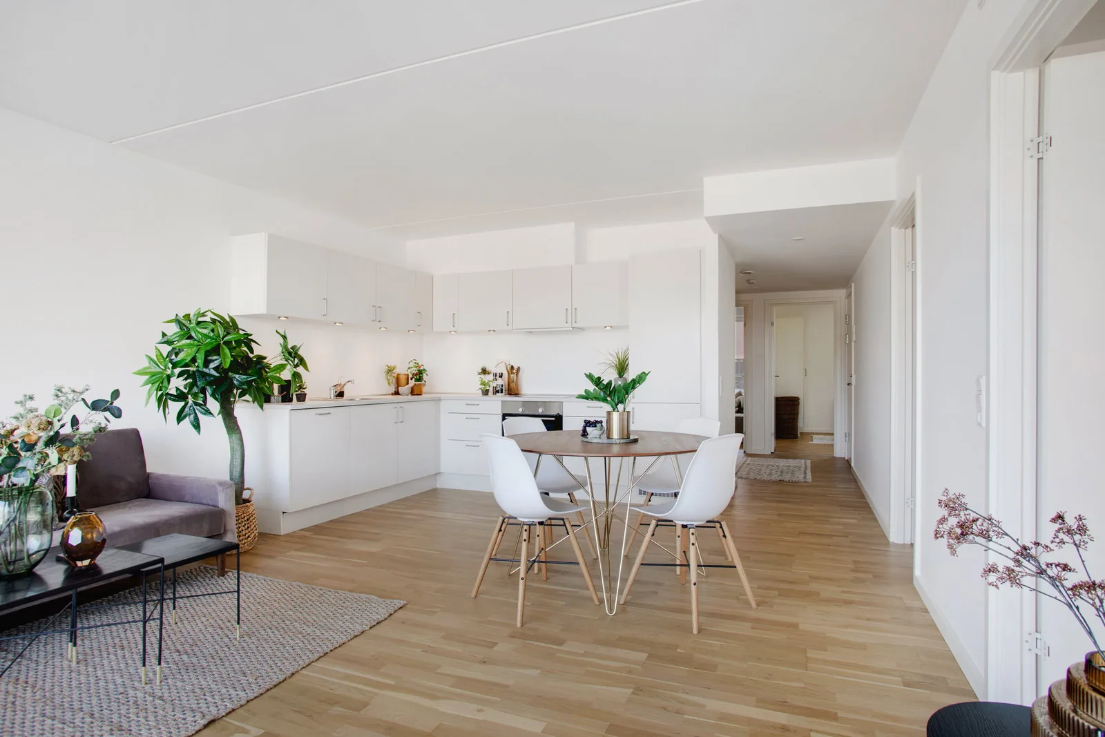 2-room apartment with an elevator in 2450 København Sv image 1