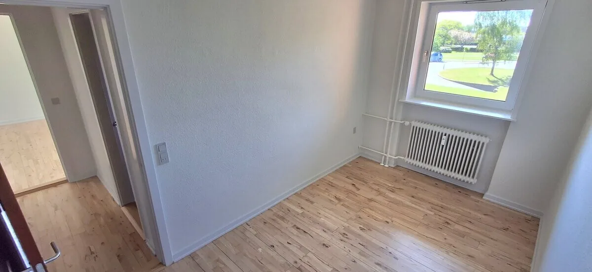 4-room apartment with a balcony in 9900 Frederikshavn image 5