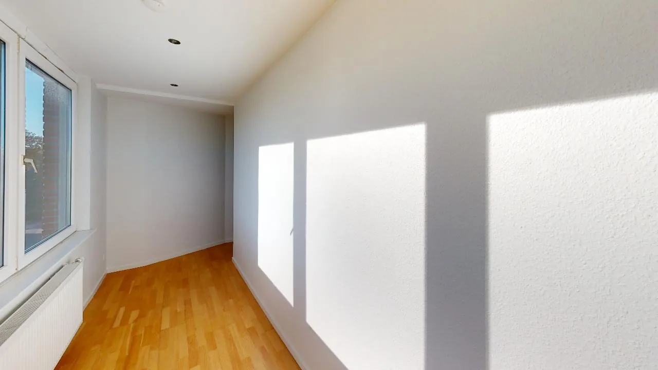 3-room apartment with a balcony in 9000 Ålborg image 6