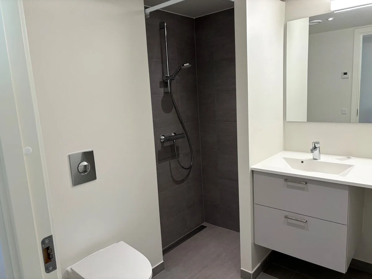4-room apartment with a balcony in 9900 Frederikshavn image 6