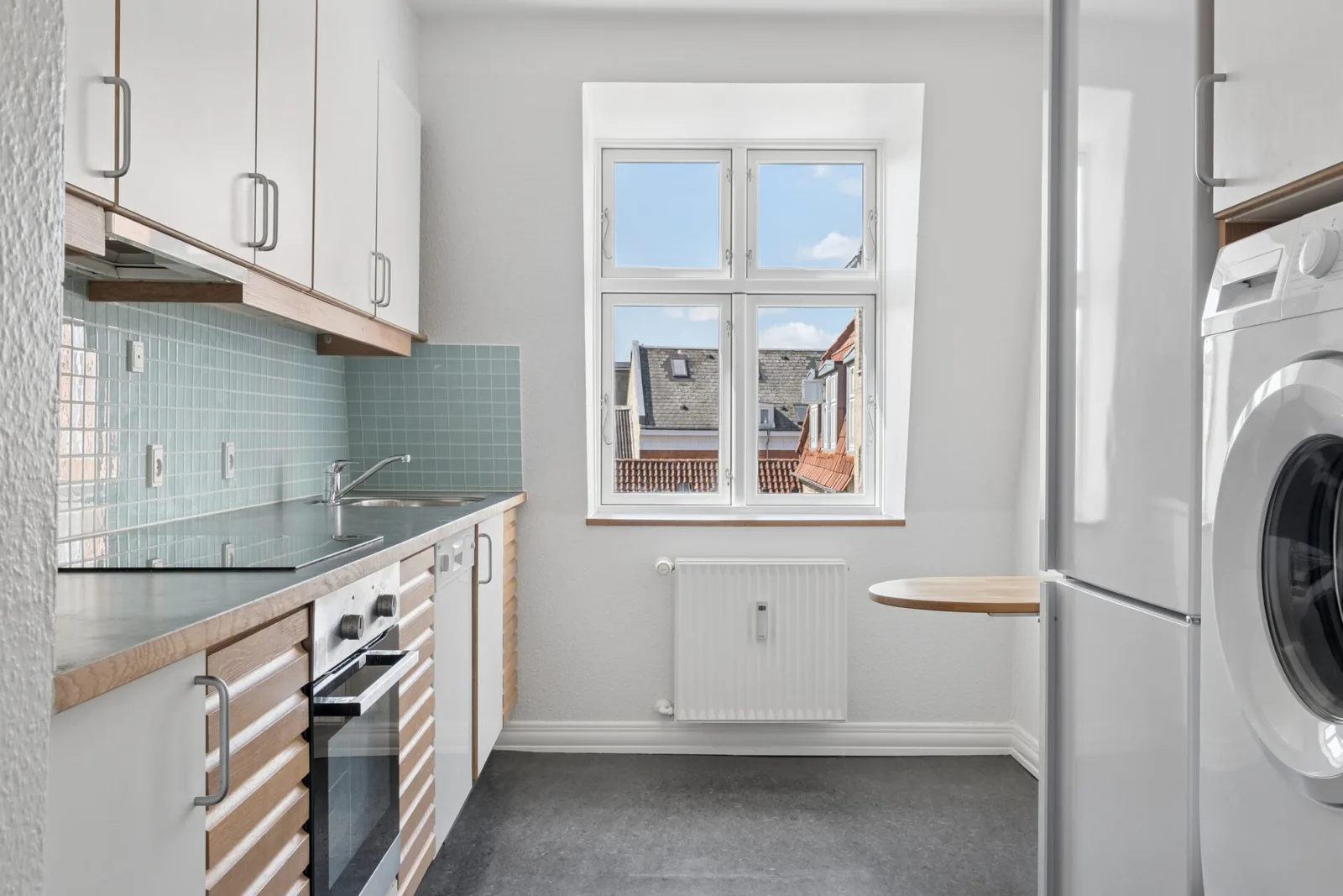 3-room apartment with a balcony in 9000 Ålborg image 2