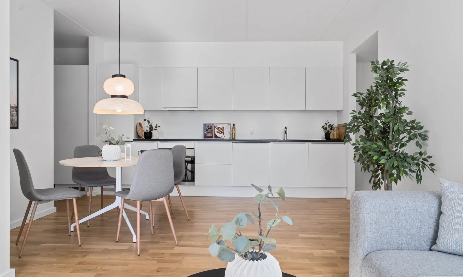 4-room apartment with an elevator in 8240 Risskov image 4