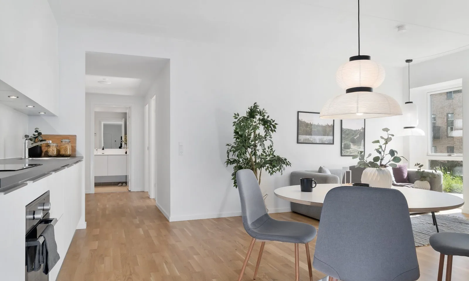 4-room apartment with an elevator in 8240 Risskov image 2