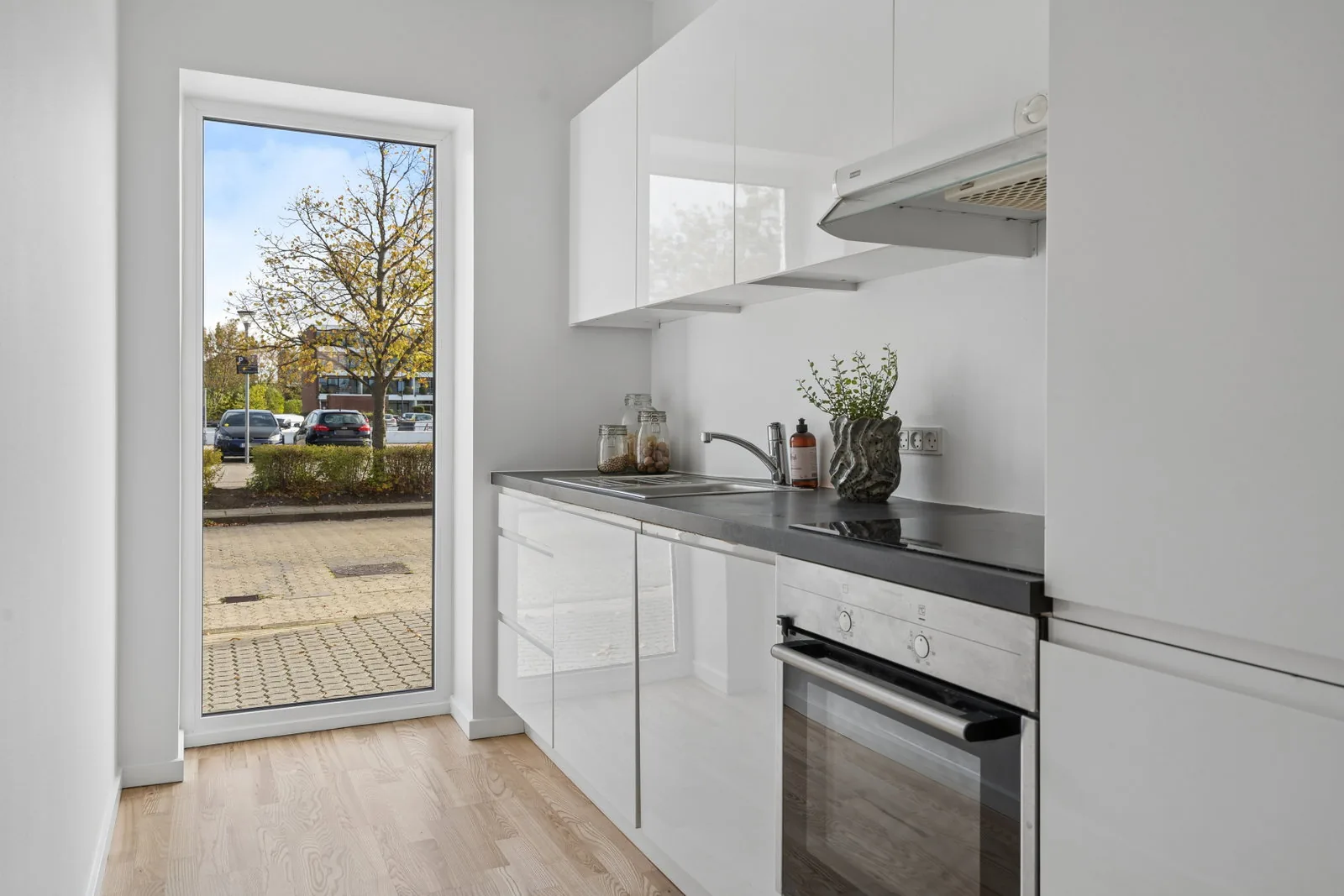 3-værelses lejlighed med elevator i 2630 Høje Tåstrup billede 4