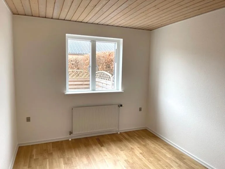 4-værelses lejlighed med altan i 5220 Odense SØ billede 5